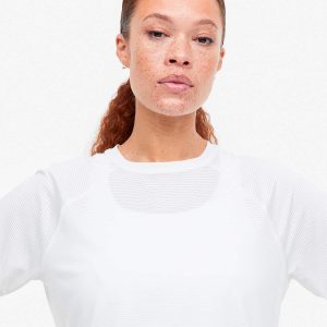 DryMove Sports top